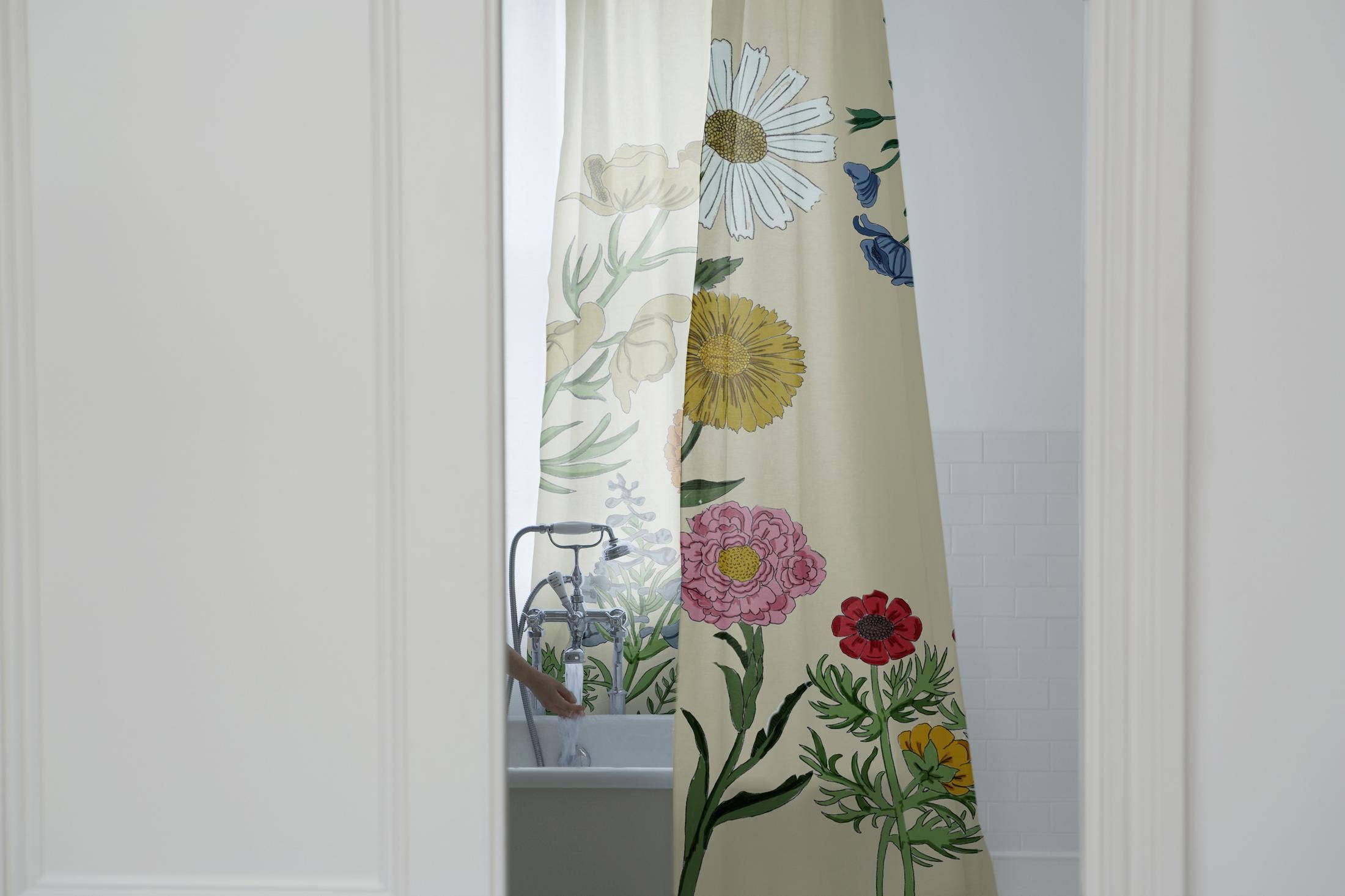 Really Nice Things – wholesale Duschdraperi – Polyesterduschdraperi 180x200cm blommor1