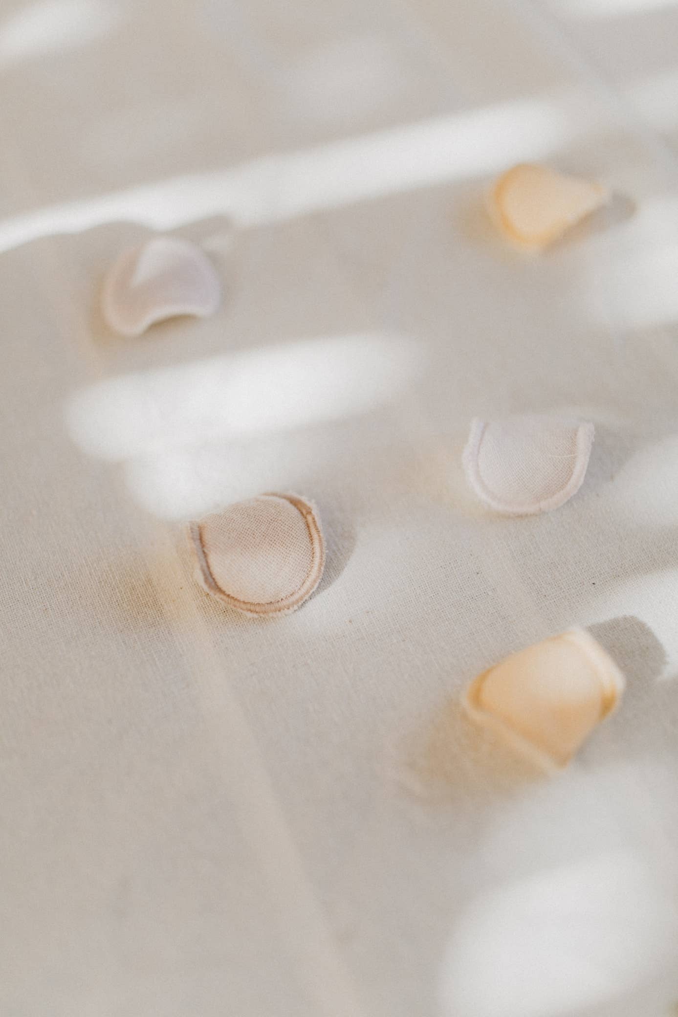 Leevje - Wholesale Confetti - Musselin Confetti 'Lavender'1