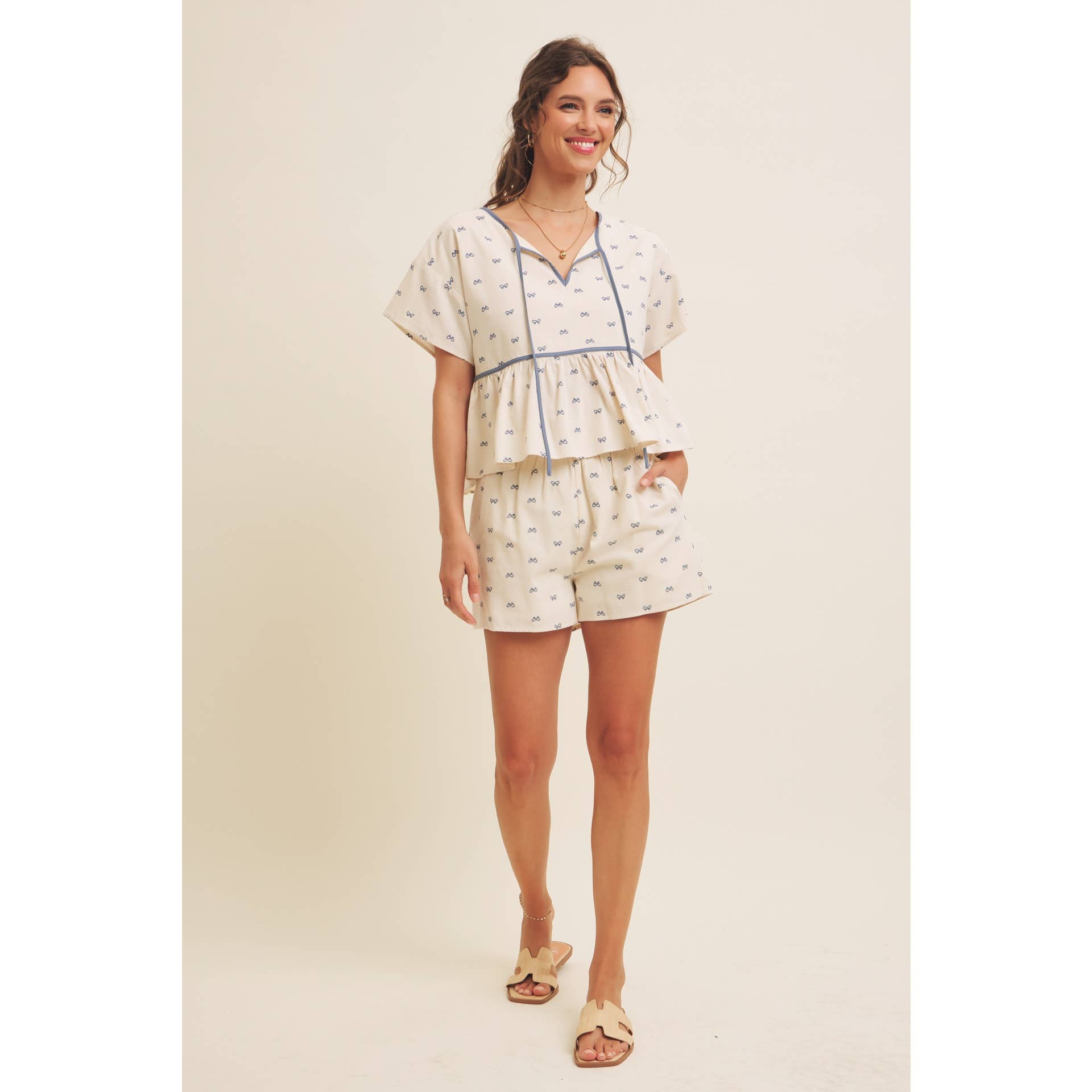 in february - Wholesale Blouse - Women's - SUNNY DAYS BOW PRINT BABYDOLL BLOUSE WITH CONTRAST BINDING7