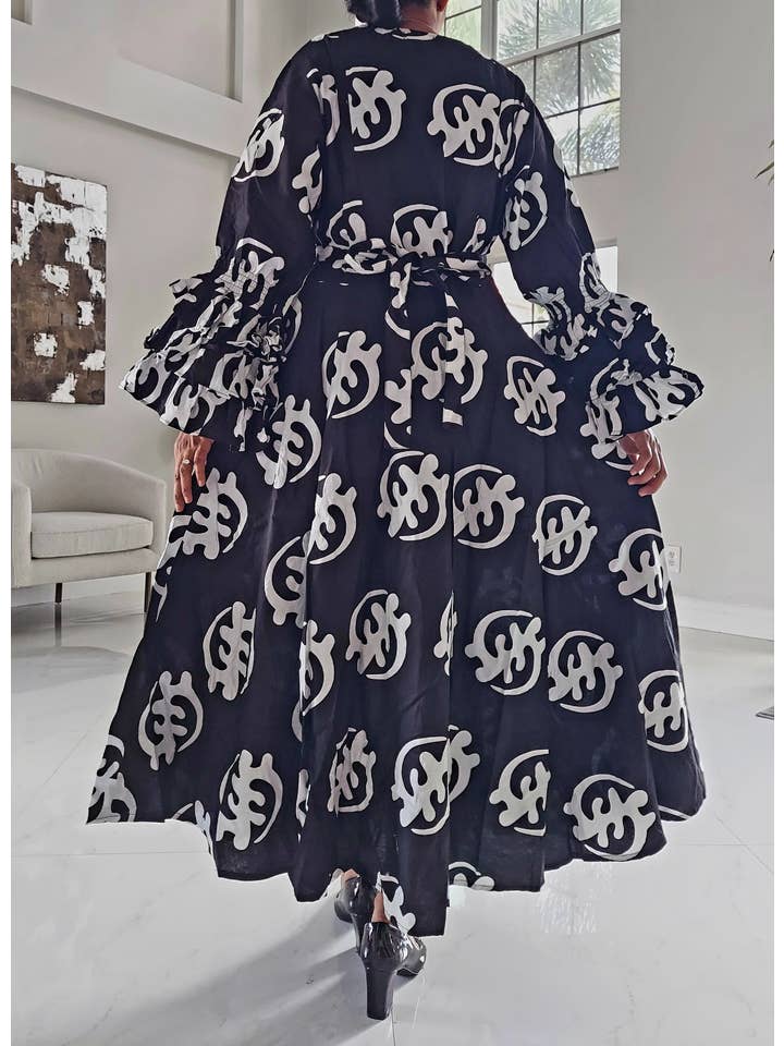 India Batik – Vestido - Mulher por atacado – Vestido longo de mulher com estampa africana e amarração em preto e branco2