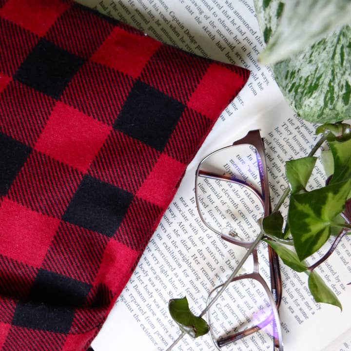 Warm Regards Gifts and Goods - Wholesale Heating Pad - Washable Microwavable Reusable Heating Pad Red Buffalo Plaid