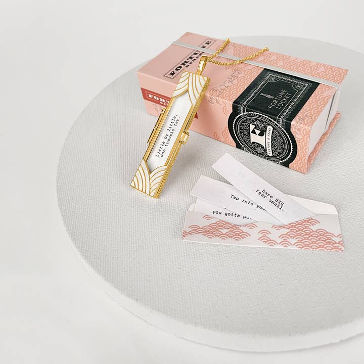 Fortune & Frame - Wholesale Locket Necklace - Deco Fortune Locket (Pearl) - Gold0