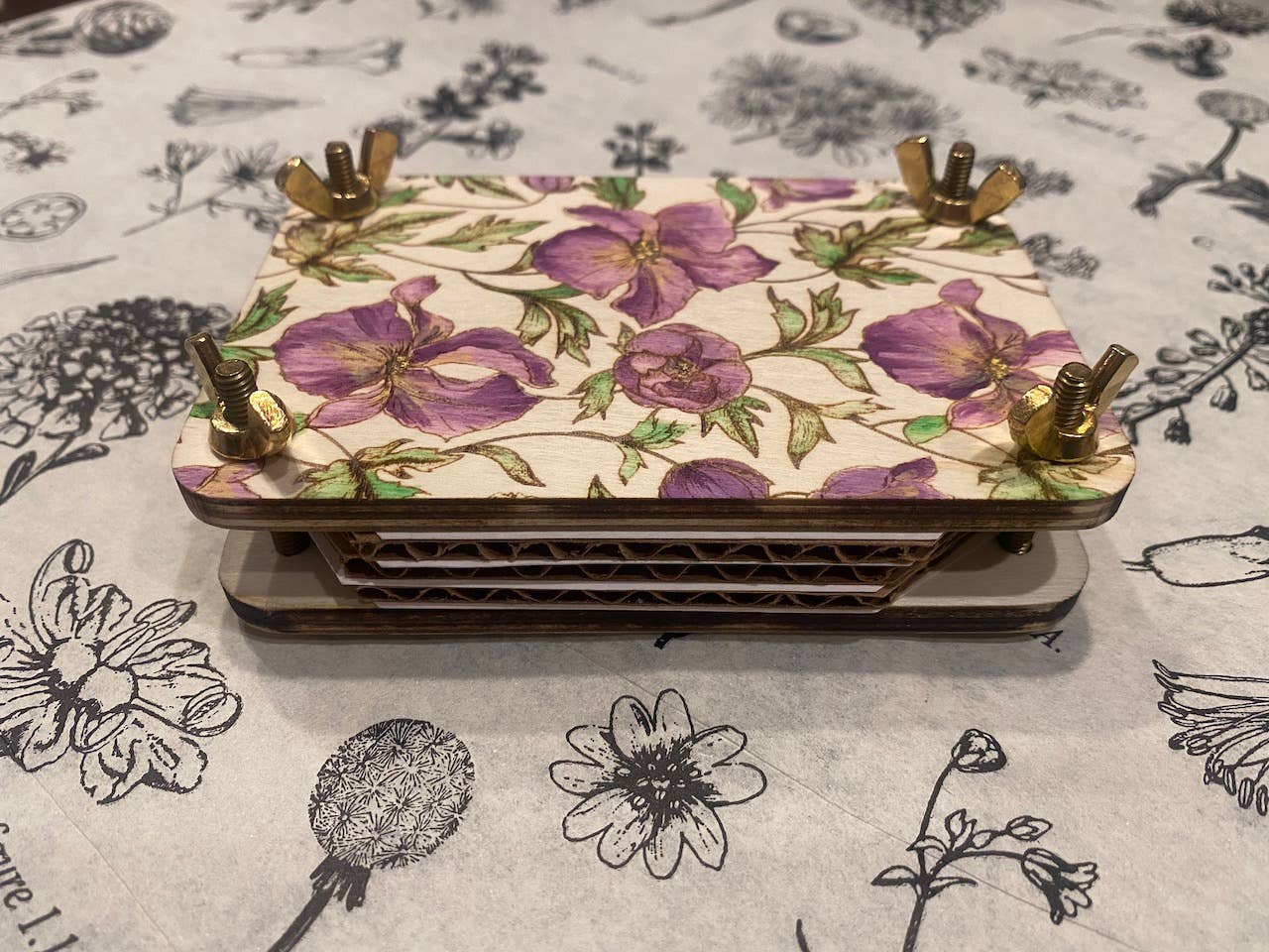 Holly Hills Lane - Wholesale DIY Craft Kit - Hand Painted State Flower Press Great for Town Visitors3