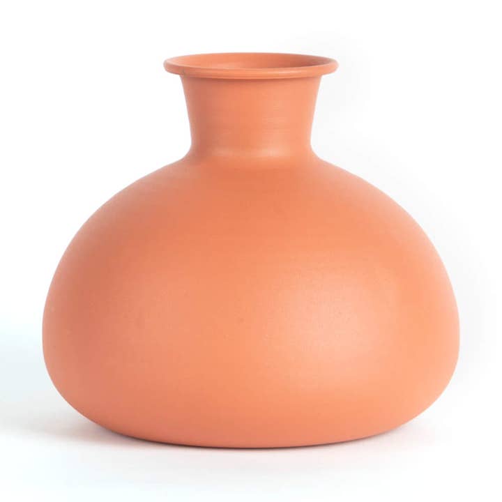 SMALL METAL VASE TERACOTTA for wholesale by Bacon Basketware