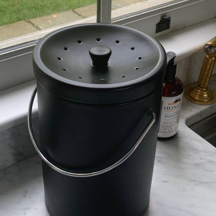 Fox Run Brands - Wholesale Kitchen Tool/Gadget - Fox Run Ceramic Kitchen Compost Bin, 7" x 10.7"
