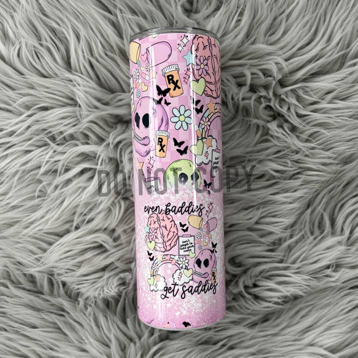 Sogar Bösewichte bekommen Saddies Becher für den Großhandel von Antisocial Designs