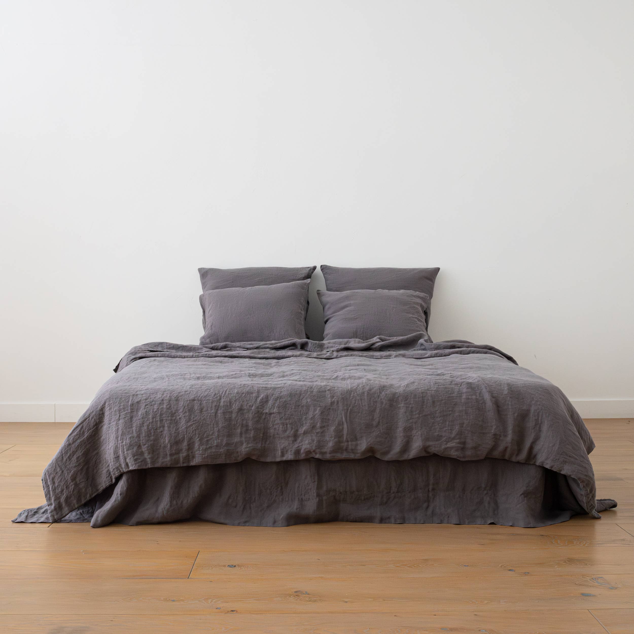 LinenMe - Wholesale Duvet Cover - Linen Duvet Steel Grey Stone Washed3