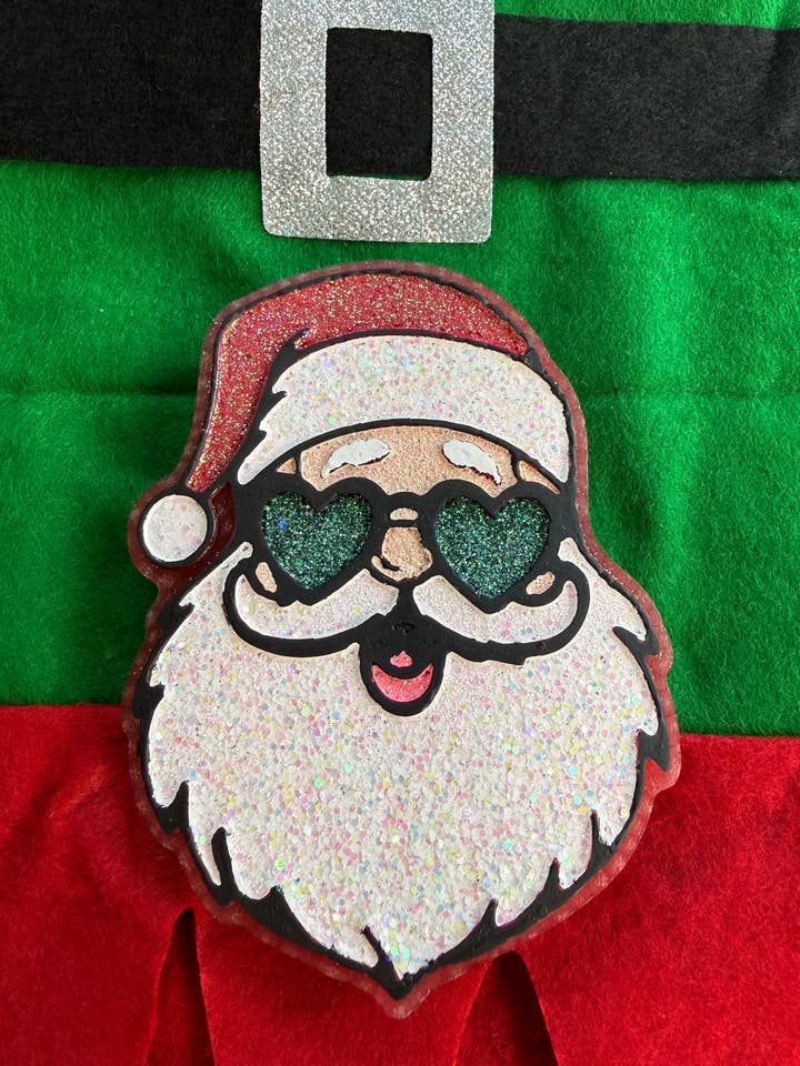 Santa with Heart Glass
for wholesale by Lil Bit Sassy Lush Co