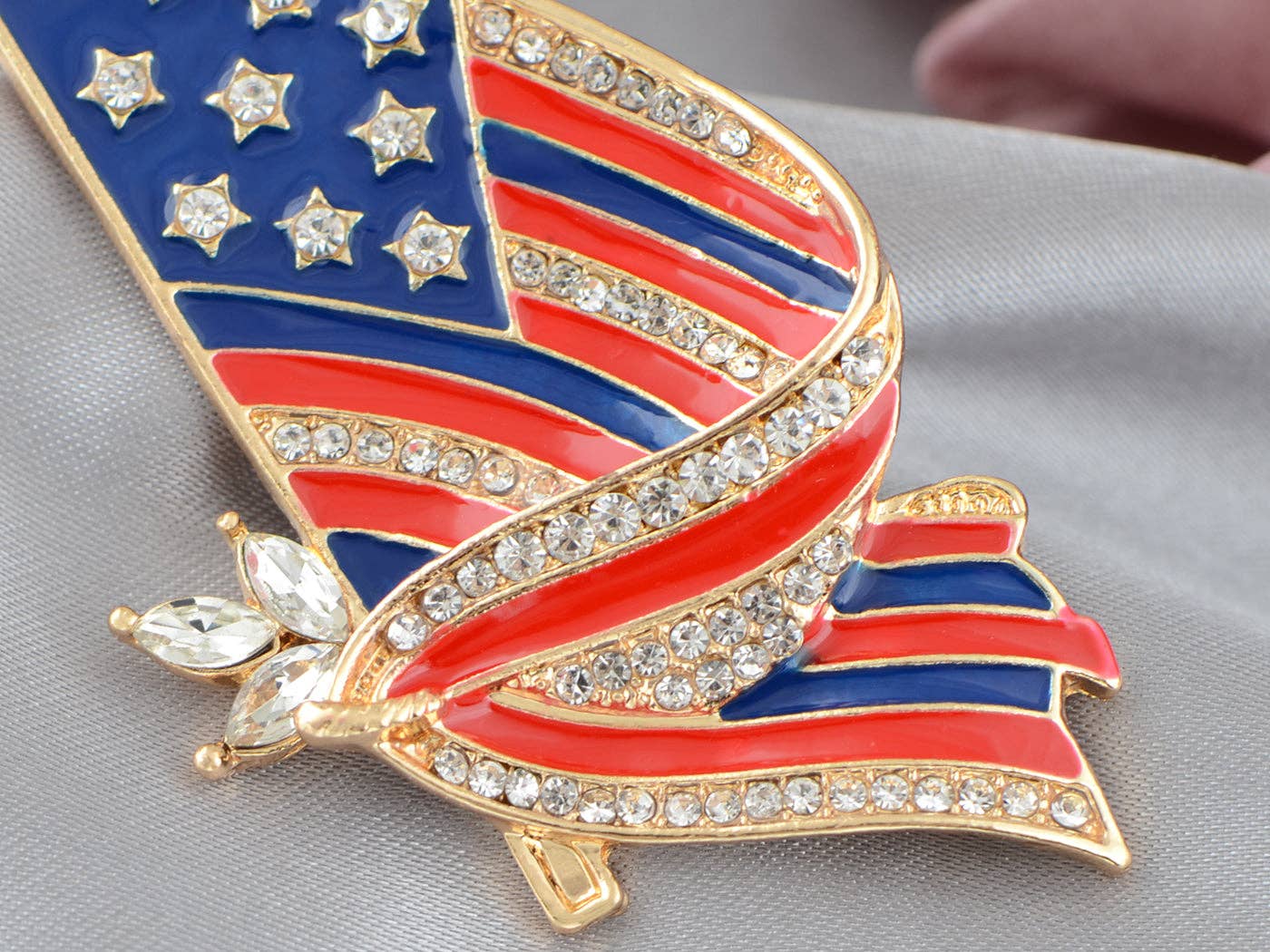 AK Brand – Großhandel Broschen – Brosche mit amerikanischer Flagge der USA, 4. Juli79