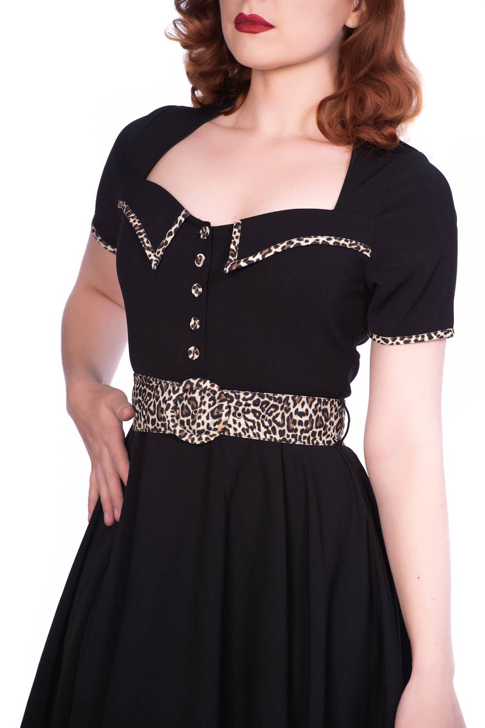 Timeless London - Vente Robe – femme - Robe patineuse Yael à imprimé animalier2