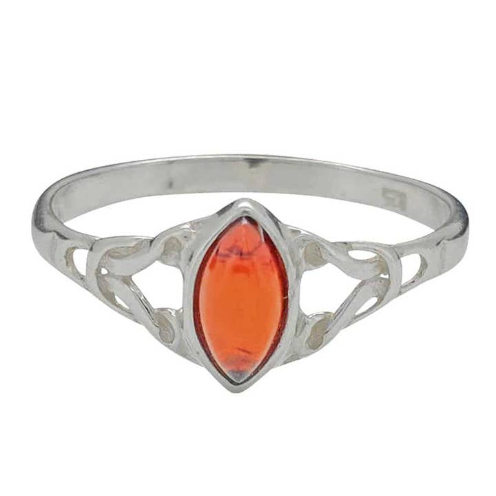 Bague en argent sterling avec ambre cerise pour la vente par Amberman
