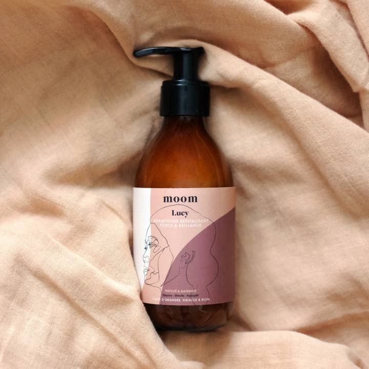 Moom - Wholesale Hair Shampoo - Lucy - Organic Strength & Shine Revitalizing Shampoo