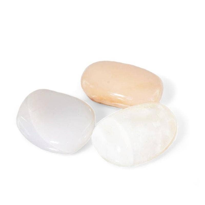 La Boîte à Cailloux - Wholesale Spiritual Stone/Crystal - Moonstone India A+ (tumbled stone)1