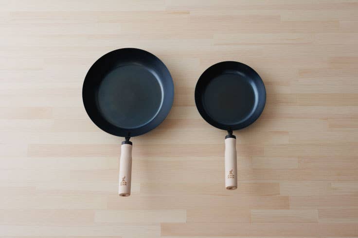 Japacolle — Japan Collections | See Latest News in "About" - Vendita all'ingrosso Stoviglie in ghisa - KAMOSHIKA Padella in ghisa 19