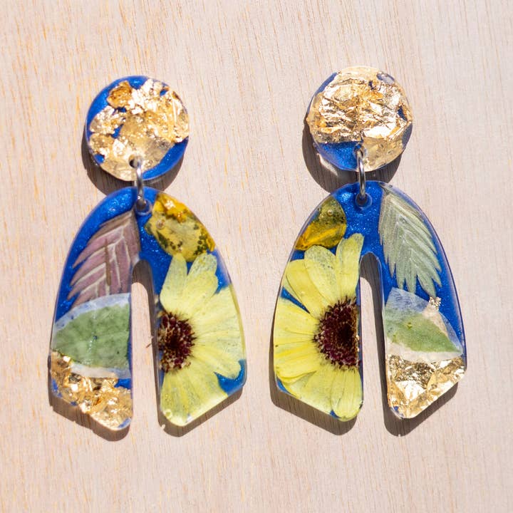 Pansyka oorbellen met echte gedroogde bloemen in hars voor wholesale door pansyka