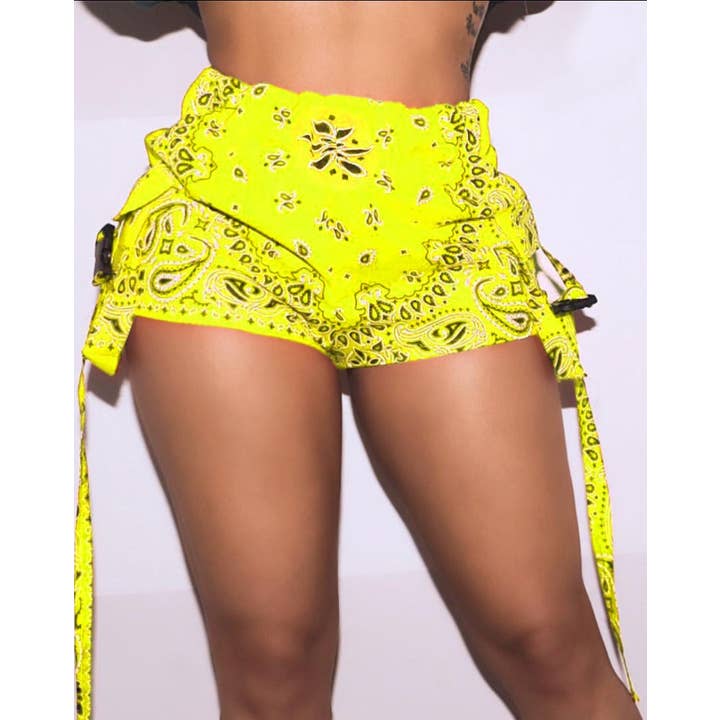 MB Fashion Wholesale - Wholesale Shorts - Women's - MB FASHION Bandana Print Shorts with Buckle Straps 4334R