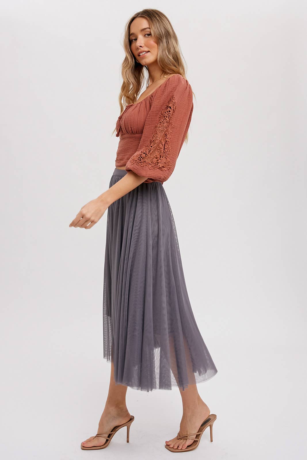 Bluivy - Wholesale Skirt - Women's - TULLE MIDI SKIRT35