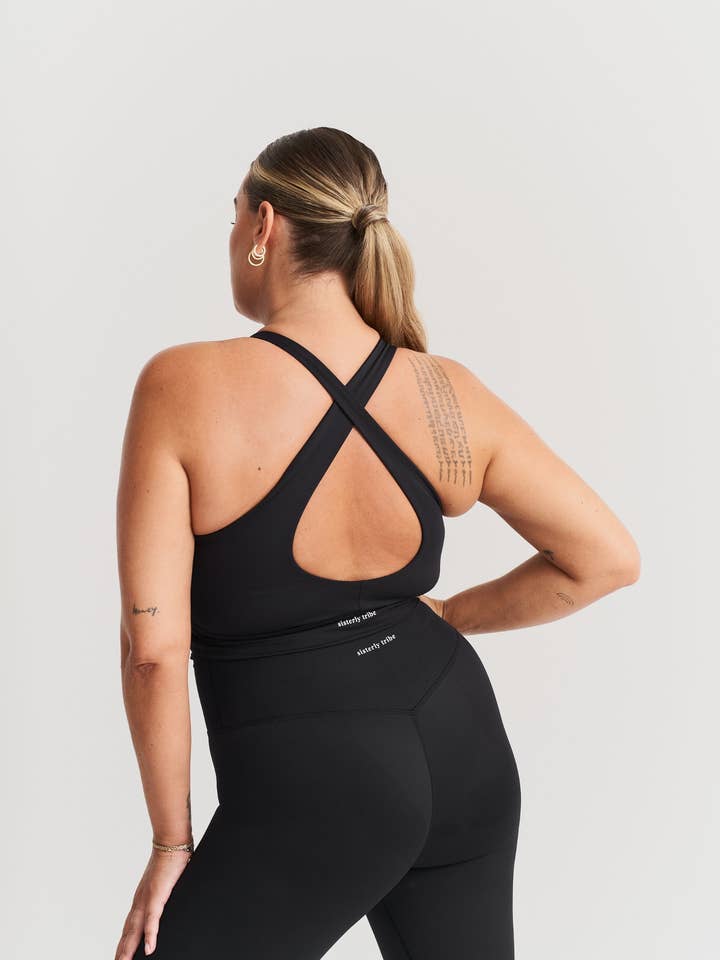 Sisterly Tribe - Wholesale Sports Bra - Women's - Softsculpt V-neck Cross Back Bra - Black3
