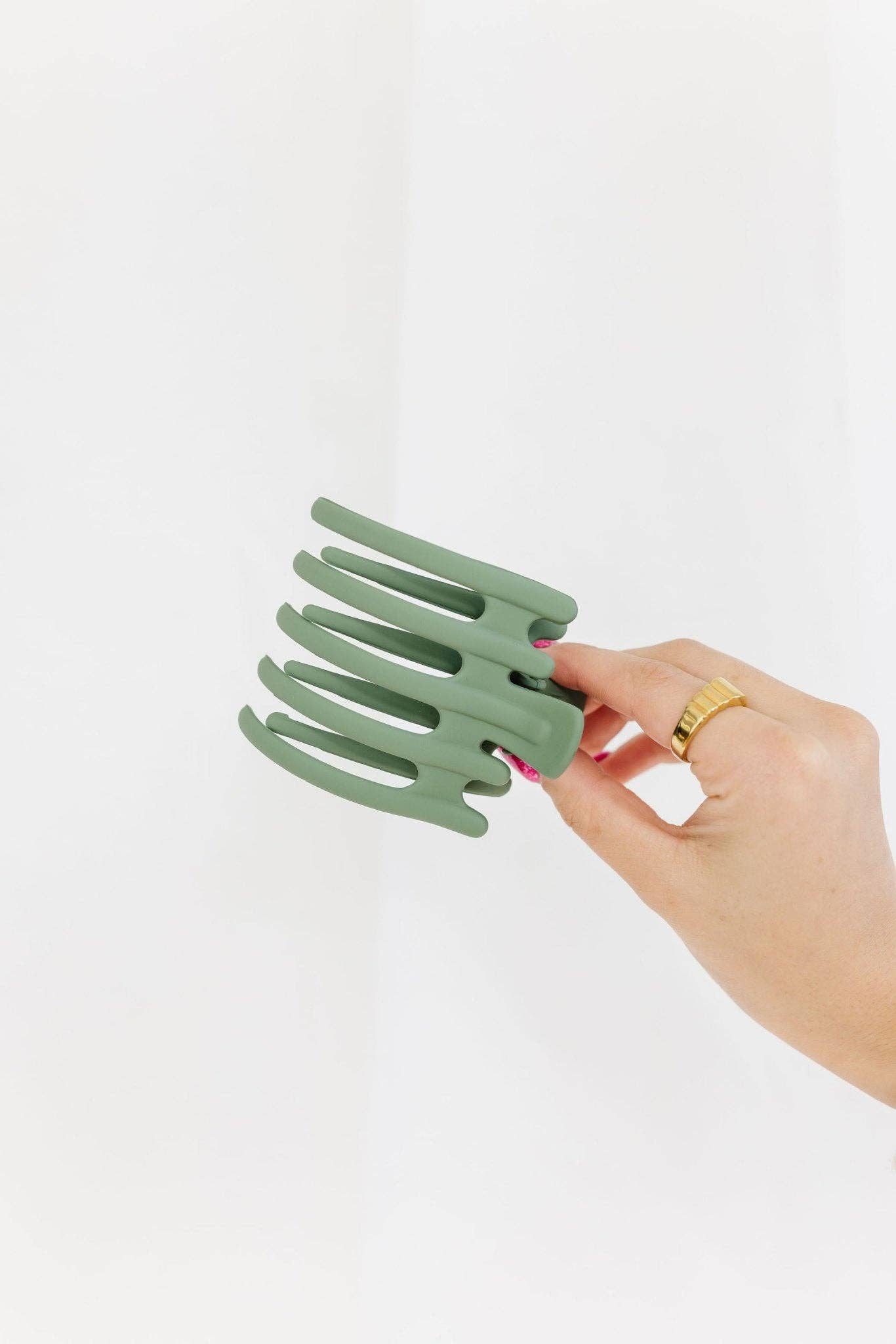 Shop Andi - Wholesale Hair Clip - Women's - 5 Prong Claw Clip - Multiple Colors2