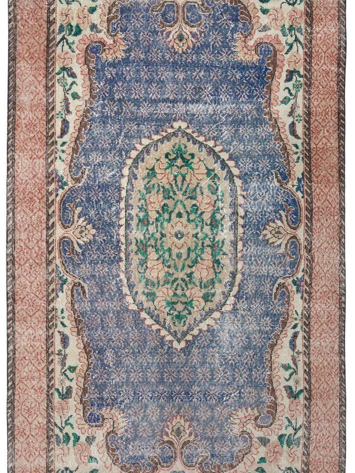 Gala - 5'1" x 9'1" for wholesale by Biev