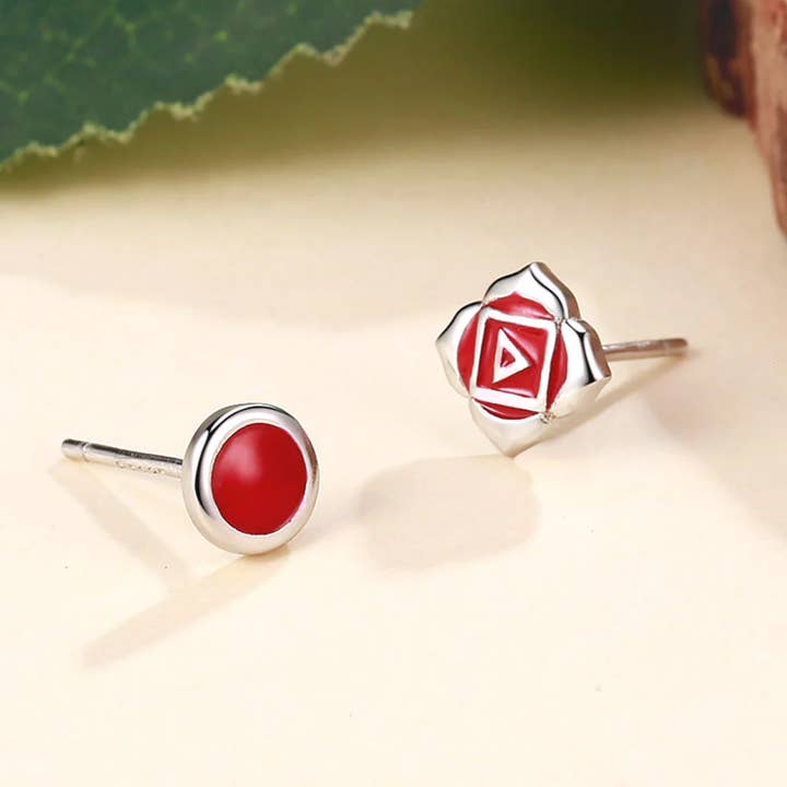 Boucles d'oreilles (I Am) Root Chakra pour la vente par WonderSpark