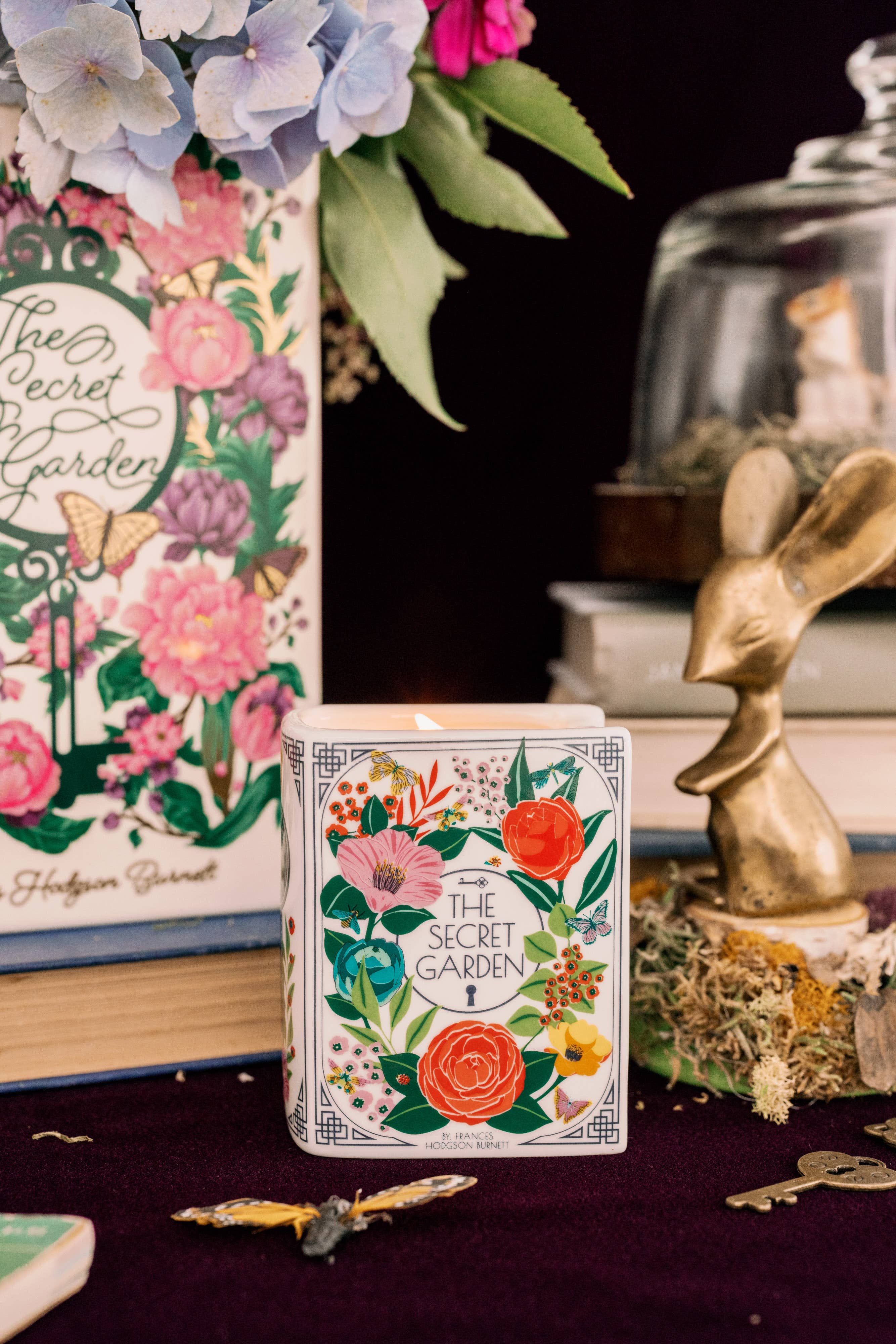 Steel Mill and Co. - Wholesale Novelty Candle - Book Candle, The Secret Garden1