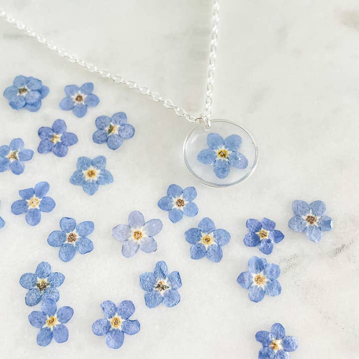 Bloom & Blossom Jewelry - Wholesale Pendant/Charm Necklace - Forget me not flower necklace | Pressed flower necklace1