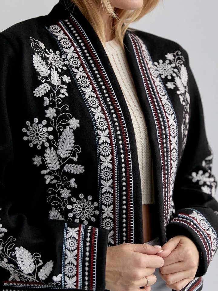 Broderet Boho Jakke for engroshandel hos miglo