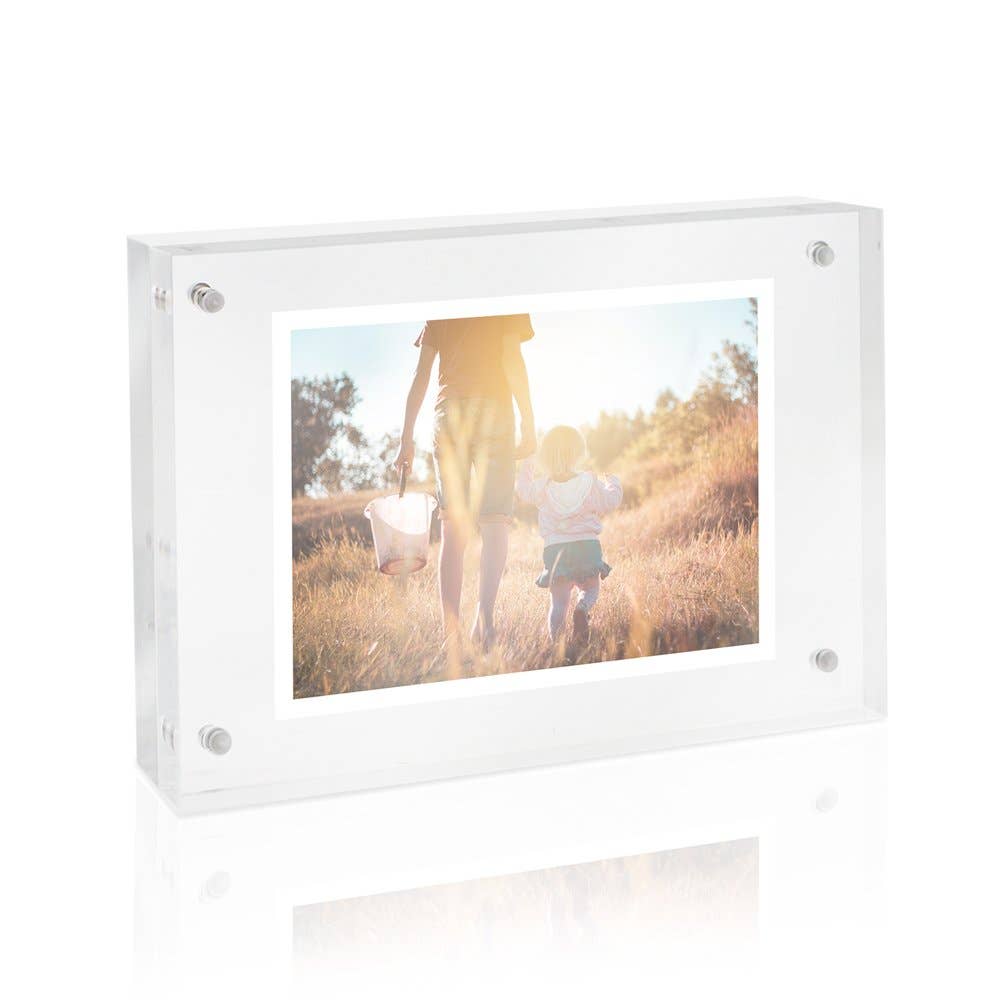 Isaac Jacobs International - Wholesale Picture Frame - Isaac Jacobs Super Thick Clear Acrylic Magnetic Photo Frame3