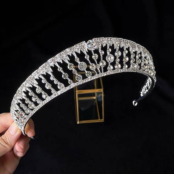 LanLivia - Wholesale Tiara - Women's - Princess Royal Elegance Crystal Tiara2