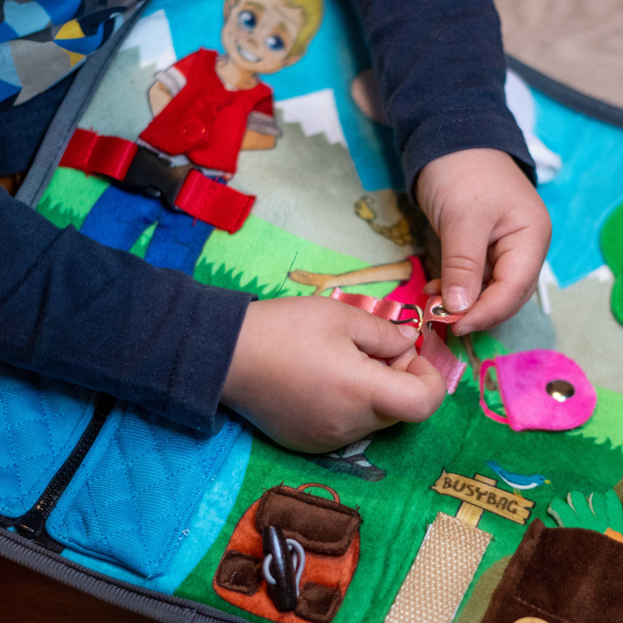 Max & Lea - Wholesale Toy Set - Kids - BUSYBAG: A superb fabric BusyBoard5