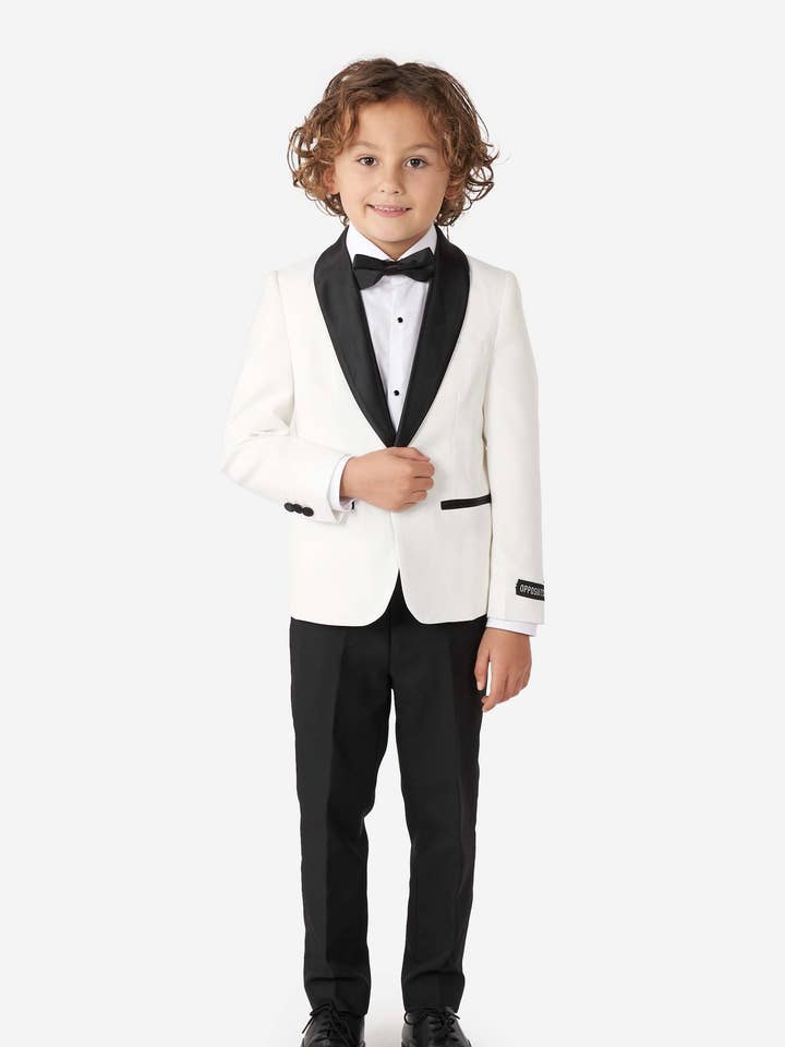 BOYS Pearly White for wholesale by Oppo Merchandise Group USA Inc.