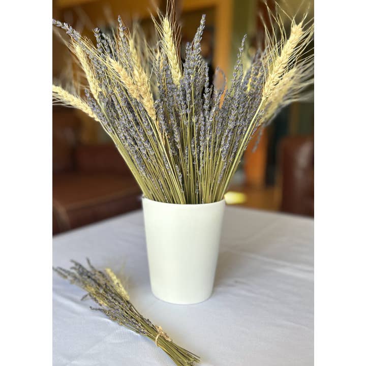 Lavender Creek Farm - Wholesale Dried/Pressed Flowers - Dried French Lavender and Wheat Bouquet3