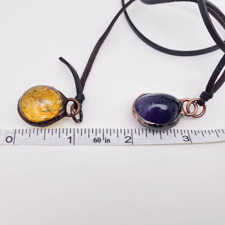 Mio Queena - Wholesale Y-neck/lariat necklace - Citrine & Amethyst Pendant PU Leather Lariat Necklace - CS4