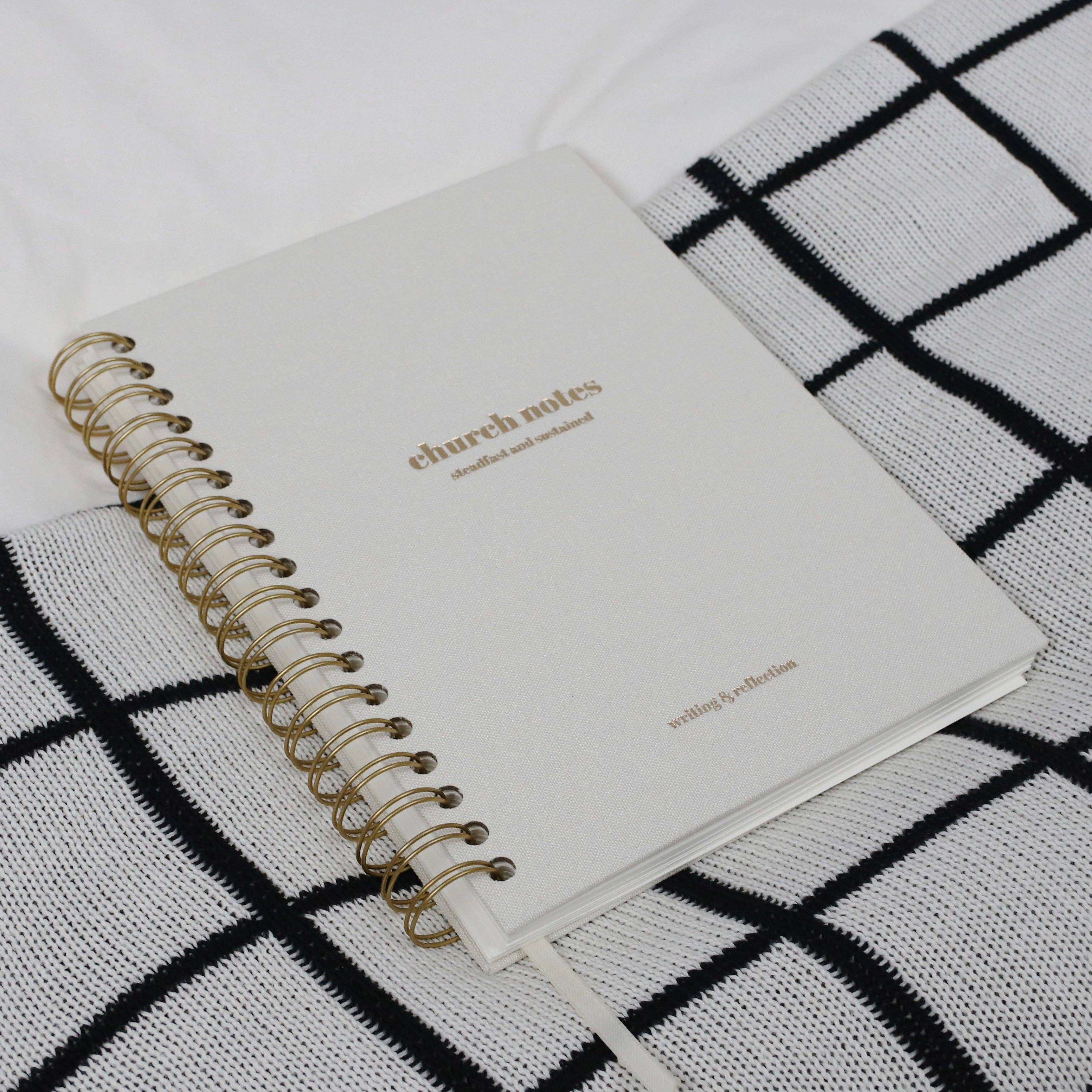 Steadfast and Sustained - Venta al por mayor Diario/agenda - Diario de Notas de la Iglesia - Espiral de Lino, Tamaño Grande (7 x 10")5