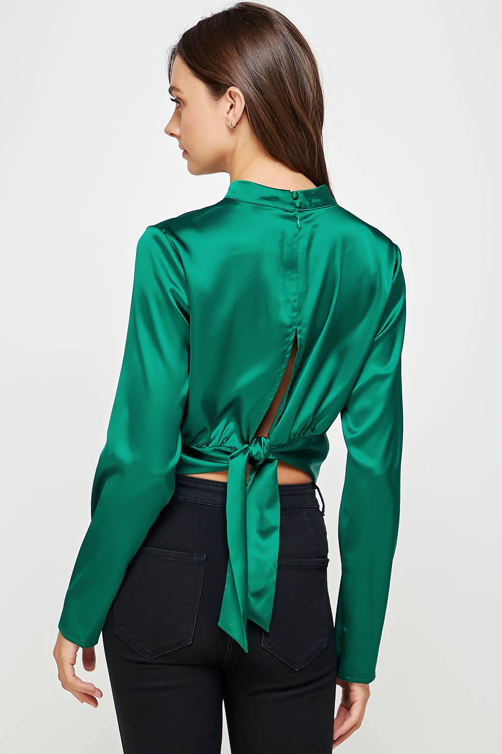 Strut & Bolt – wholesale Blouse – Women’s – Back Bow Tie Satin Blouse1