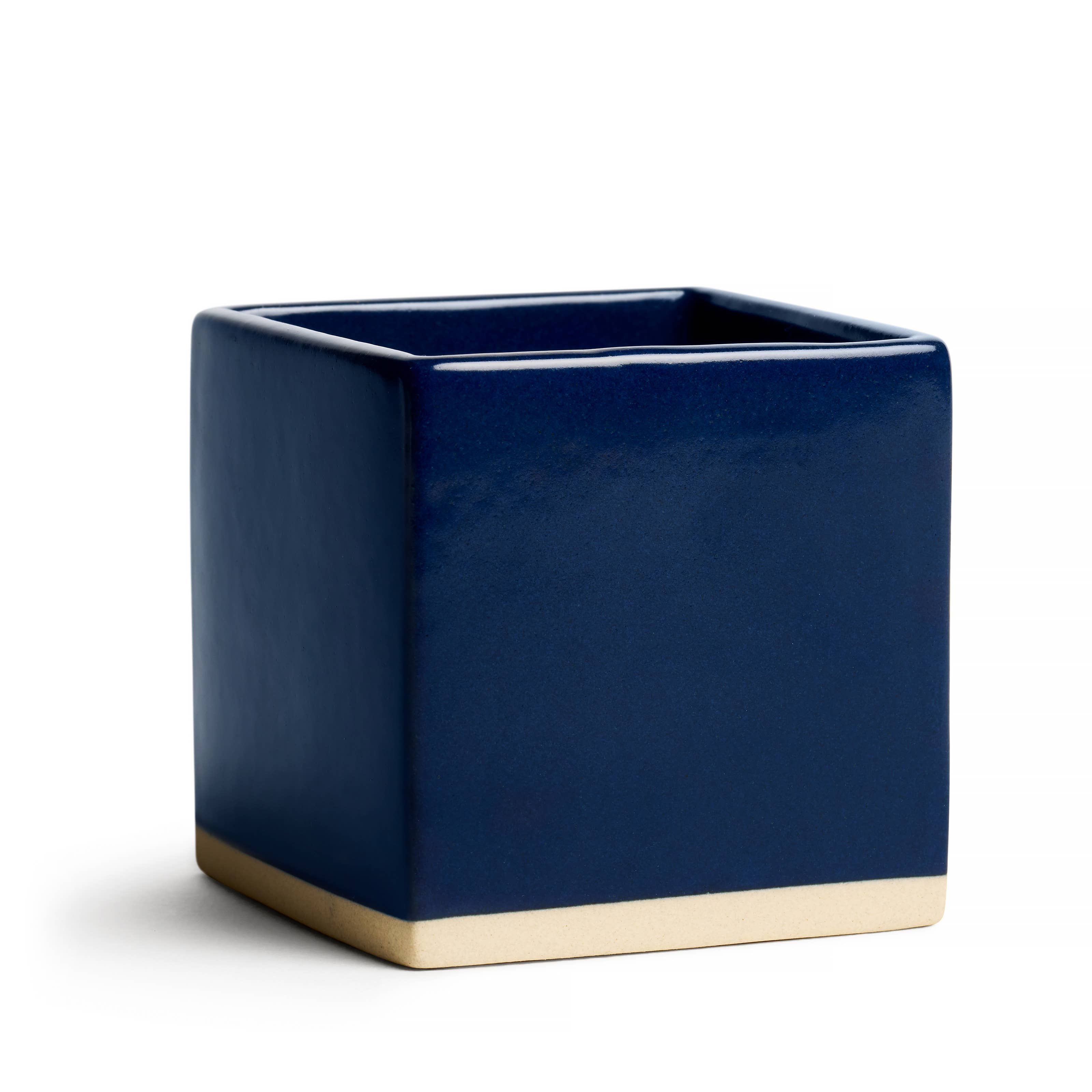 E. Frances Paper – wholesale Desk organiser – Little Notes® Ceramic Holder | Navy1