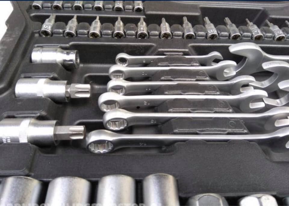 Royal Swiss - Wholesale Tool Set - 215-Piece Tool Box1