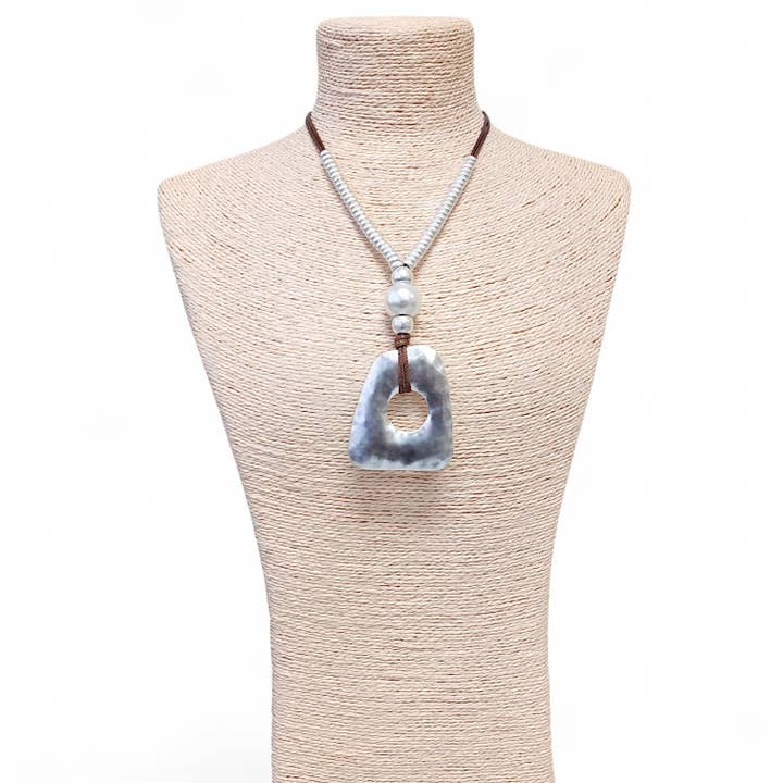 Bijoux Envie Statement Jewelry – wholesale Pendant/charm necklace – Chunky Western Pendant Necklace | Handmade Statement Jewelry1