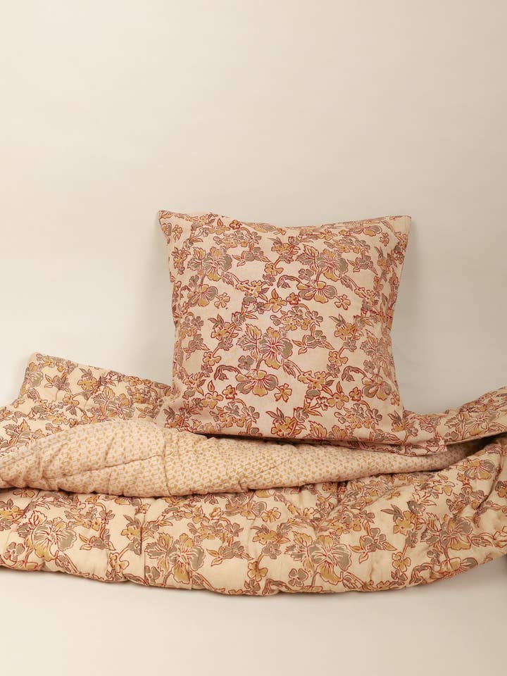 Autumn Whisper Kalamkari Cotton Quilt for wholesale by Ninéh