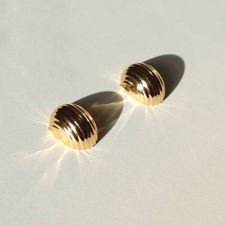 Mama Ohrschmuck für den Großhandel von La Fanette