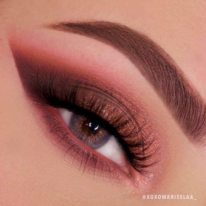 Moira Cosmetics - Wholesale Eyeshadow Palette - Celestial Love Palette3