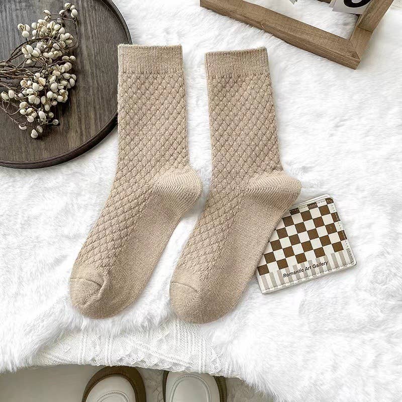 Tourtiwi - Wholesale Socks - Women's - Solid color warm socks simple mid-tube socks4