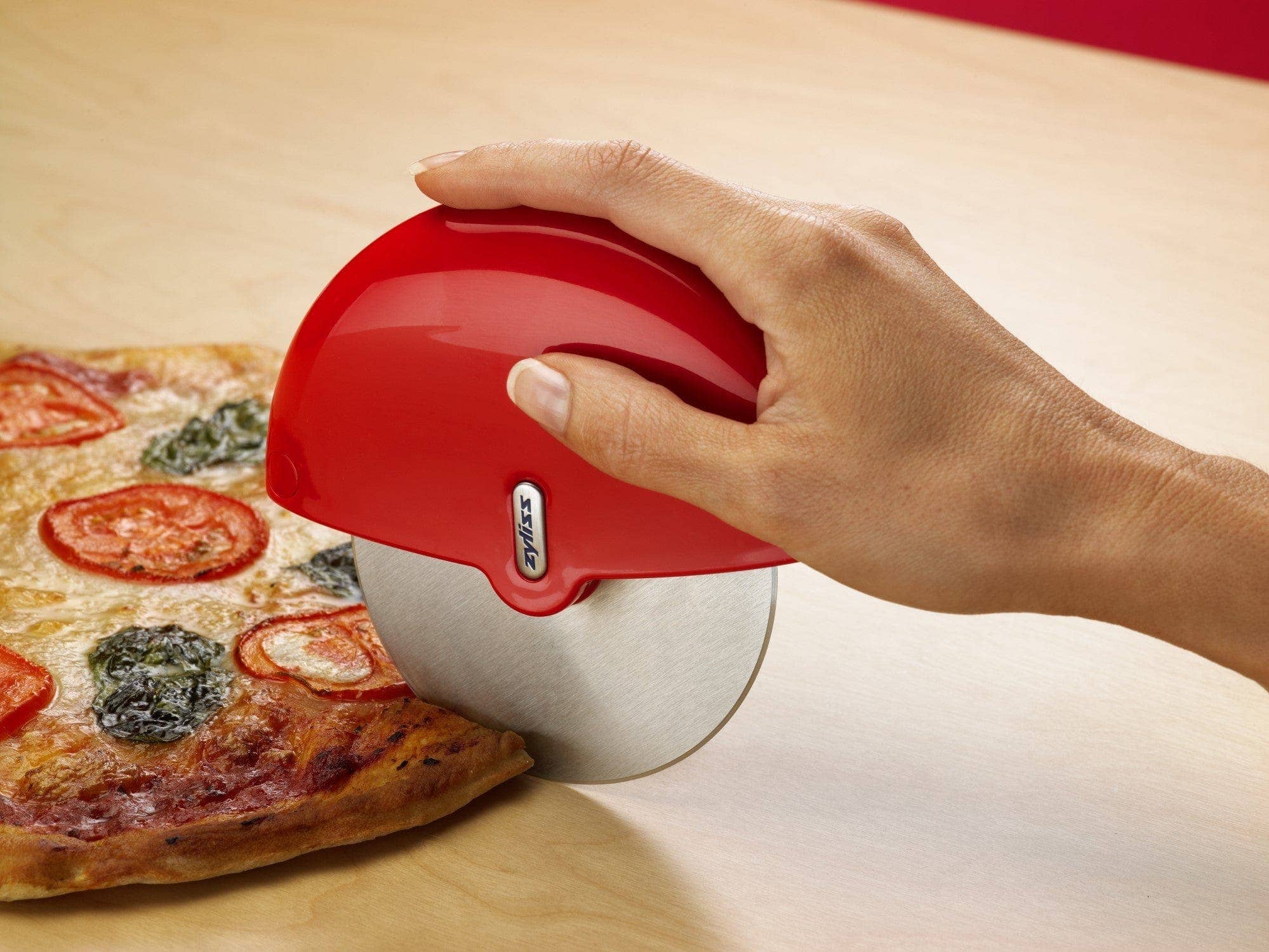 DKHB [Zyliss, Cole & Mason, Swissmar, AdHoc, Ken Hom] - Wholesale Pizza Wheel - Zyliss Pizza Slicer Wheel2