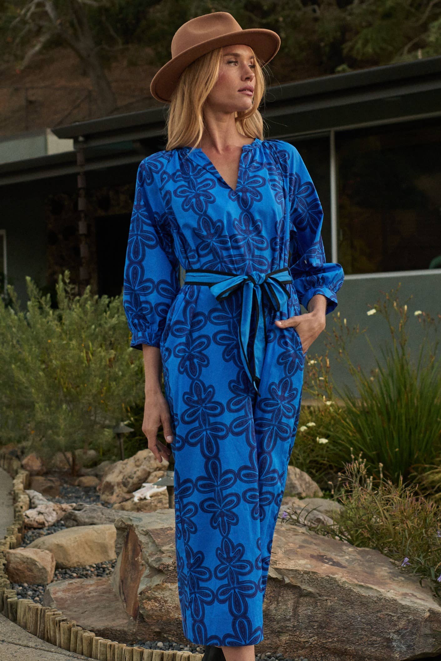 BLÅ-MARIN-MUL Romery Abstrakt Terie V-ringad Midiklänning för wholesale på Faire0