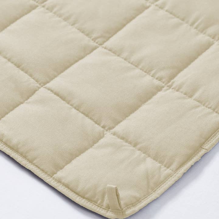 Okao Home Goods - Wholesale Bedding Blanket - King Size Weighted Blanket - Cool Bamboo Beige Weighted Comforter for All Seasons9
