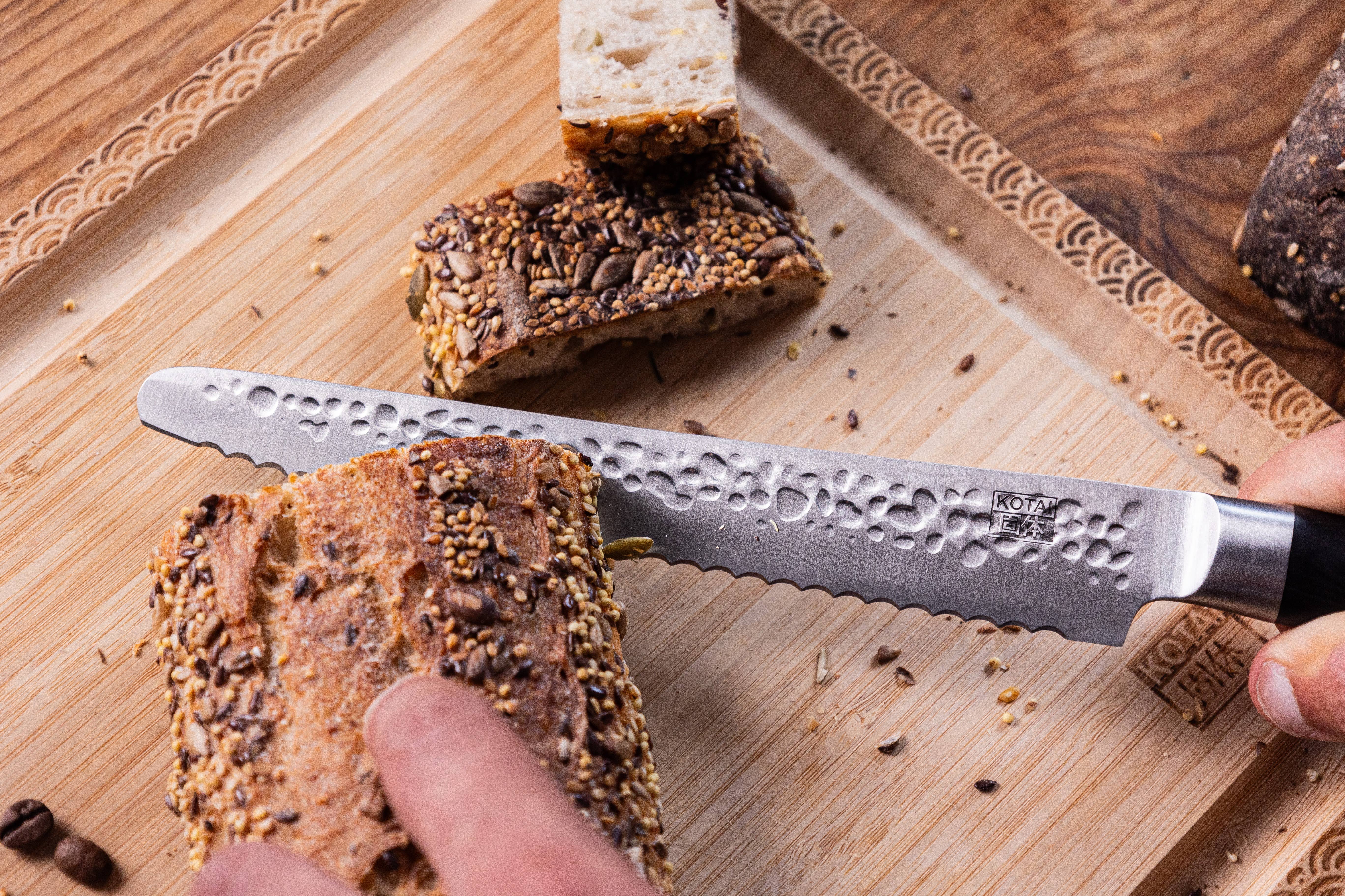 KOTAI - Venta al por mayor Cuchillo/cúter de cocina - Cuchillo de cocina KOTAI con hoja dentada para pan y pastelería + caja de regalo5
