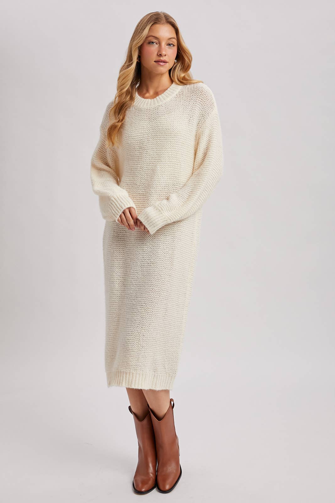 Bluivy - Wholesale Dress - Women's - OVERSIZED LIGHTWEIGHT KNIT SWEATER MIDI DRESS4