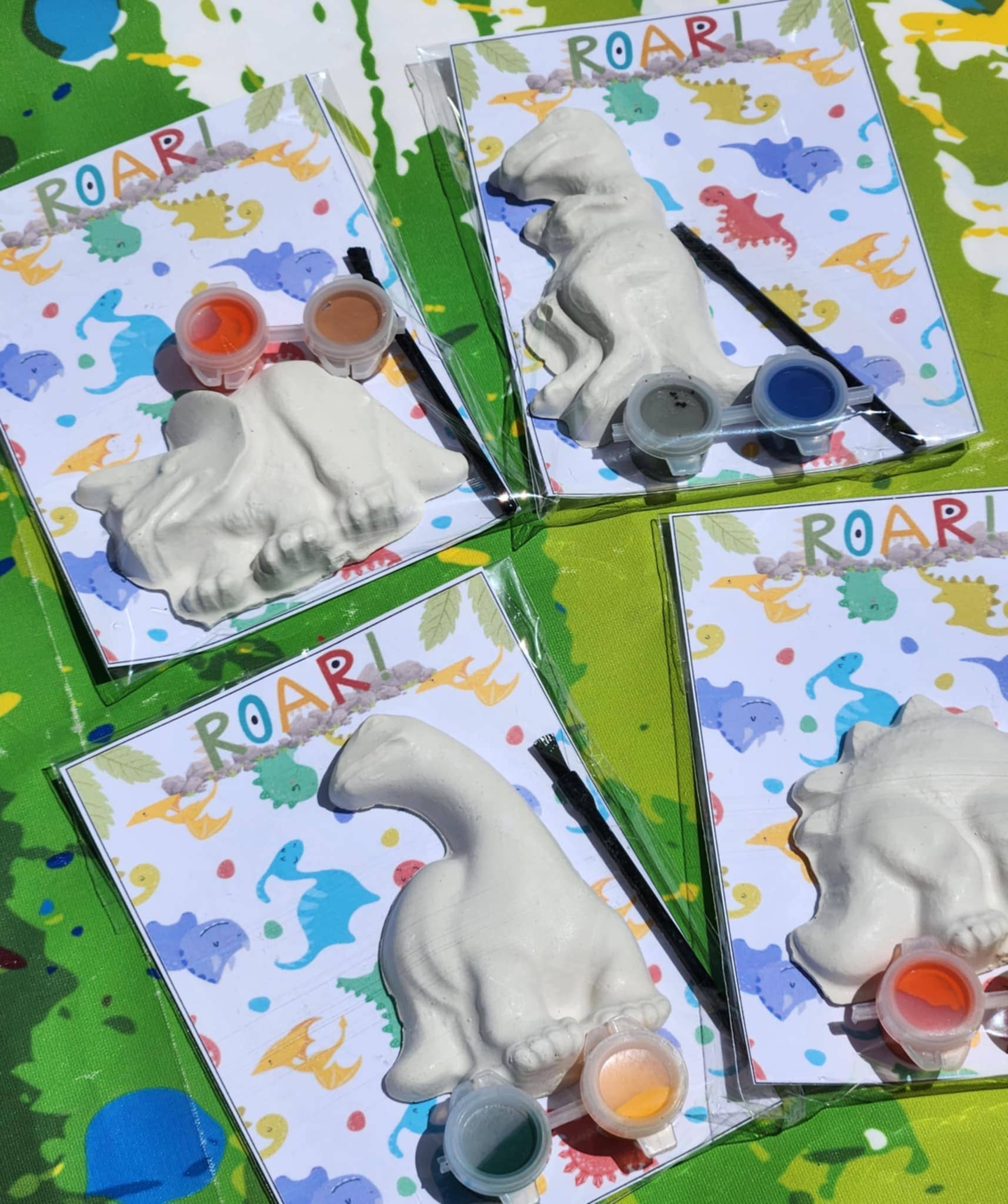 Snazzy Crayons – Großhandel Partygeschenk – Dino-Partygeschenke | Dinosaurier-Gips-Malsets | DIY-Kinder4