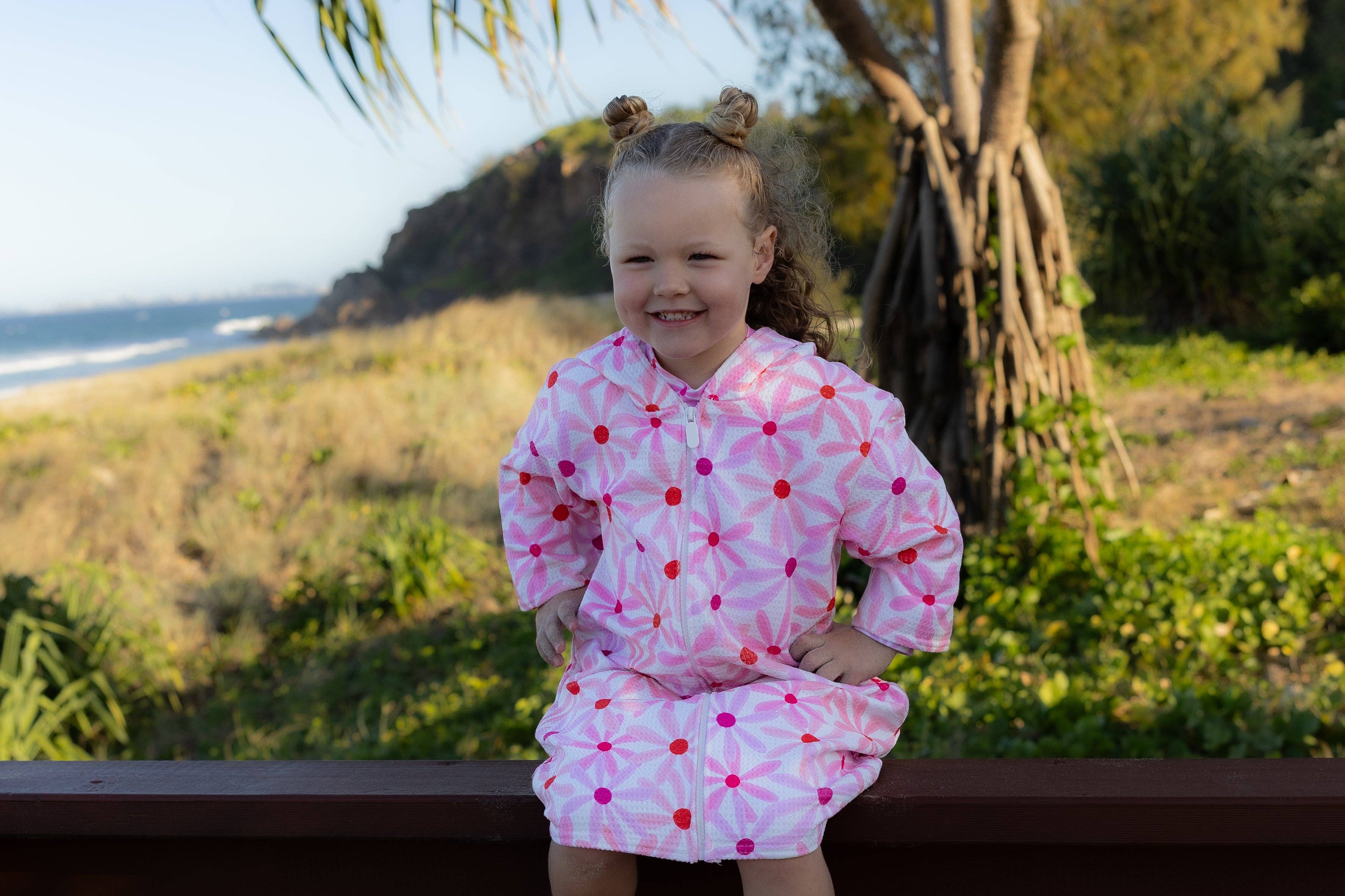 Mae and Rae Bows - Wholesale Hooded towel – Child & baby - Zahli Hooded Towel1